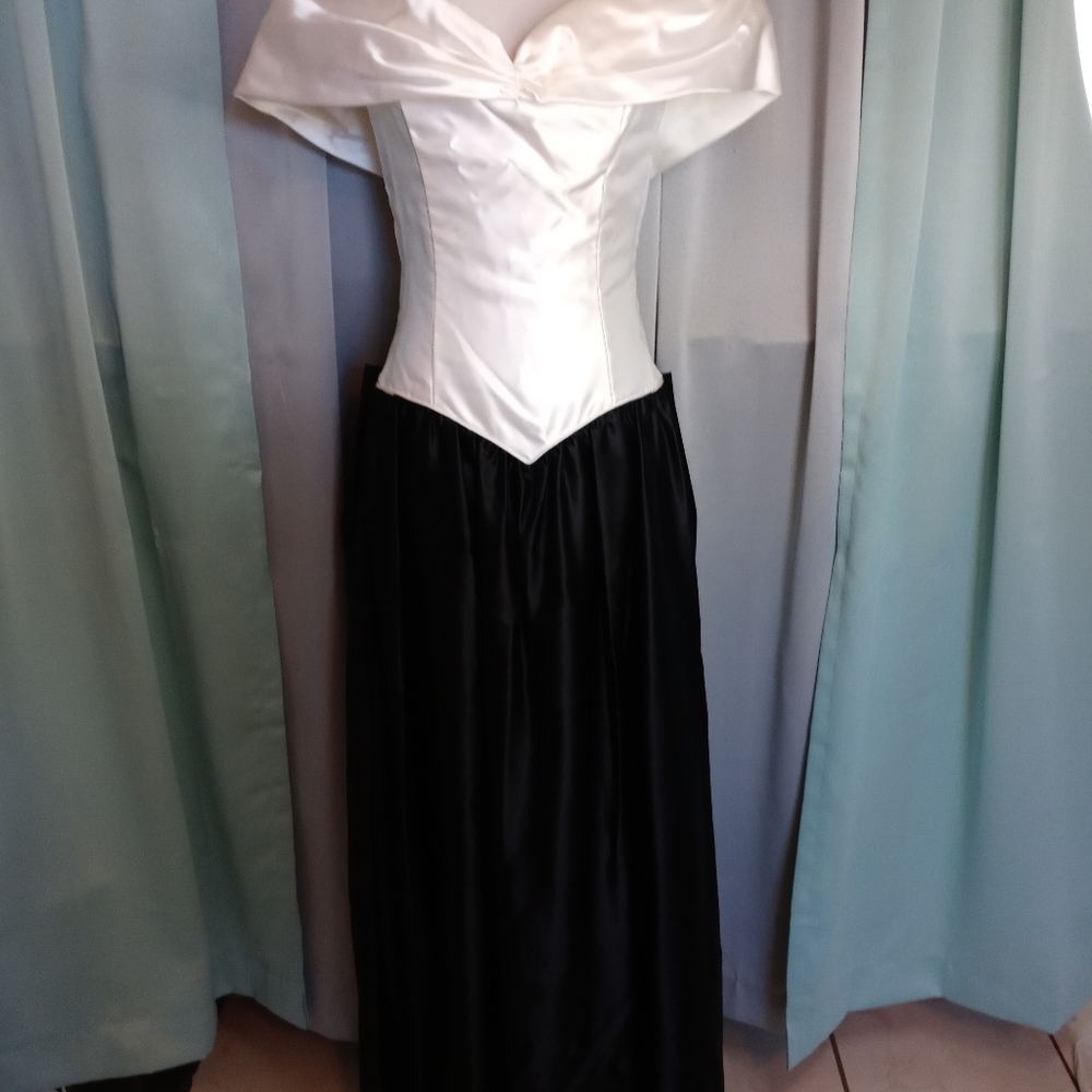 Black and White long dress #467